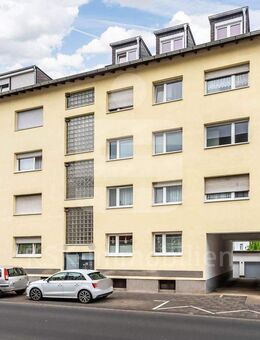 Modernisierte 3-Zimmer-Dachgeschosswohnung in Siegburg Zentrum! - Siegburg