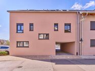 Modernes Wohngefühl auf drei Etagen - Maisonette-Neubau mit Garten, Garage & mehr - Brühl (Baden-Württemberg)