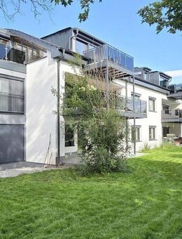 4,5-Zimmer-Wohnung mit großem Garten und großem Hobbyraum in Ottobrunn - Ottobrunn
