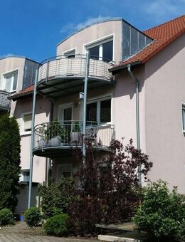 Für Kapitalanleger: 4-Zimmer-Wohnung mit Balkon und zwei TG-Stellplätzen in Haßfurt - Haßfurt