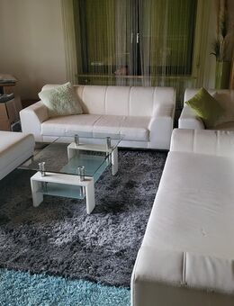 Kunsleder Couch Set weiss. 3 teilig - Stegaurach