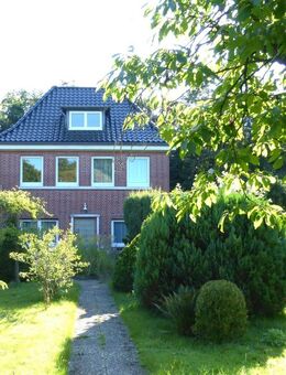 Kleine "Kaffeemühle" mit Modernisierungspotential auf großem Grundstück in Volksdorf. MFH-Bauplatz auf Teilgrundstück möglich. - Hamburg