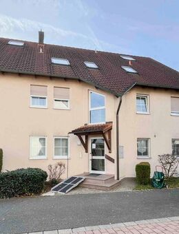 Großzügige Erdgeschosswohnung mit Terrasse, Keller & Stellplatz - Kapitalanlage in Eckental-Eschenau - Eckental