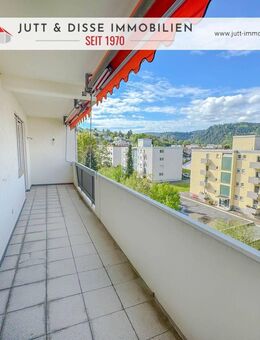 3 Zimmerwohnung mit Balkon u. fantastischer Aussicht in Gernsbach - Gernsbach