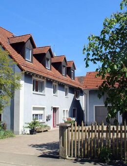 gepflegte 3-Zimmer-Dachgeschoss-Wohnung zu vermieten - Lehrberg