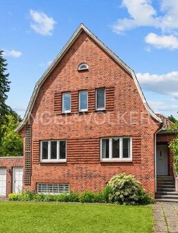 Historische Substanz trifft auf zeitlose Eleganz: Stilvolle Altbauvilla in Hamburg-Wellingsbüttel - Hamburg