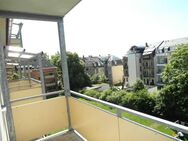Kleine Wohnung mit Balkon in einem vollsanierten Altbau mit moderner Wärmedämmung - Chemnitz