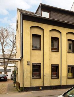 Köln-Sülz: Mitten im Veedel - Einfamilienhaus (nach WEG geteilt) sucht neue Bewohner! - Köln