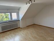 2 1/2 Zimmer-Dachgeschoss-Wohnung in Stuttgart-Plieningen - Stuttgart