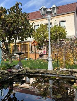 sehr gepflegte Doppelhaushälfte in ruhiger sonniger Lage von Saalfeld - Saalfeld (Saale)