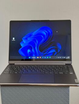 Lenovo Yoga 9i 14” 14IRP8 – High-End 2-in-1 Convertible - München