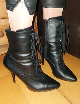 High heels/Pumps/Stiefelette 43 auch für CD/TV - Mettmann
