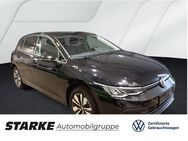 VW Golf, 2.0 TDI Move, Jahr 2024 - Osnabrück