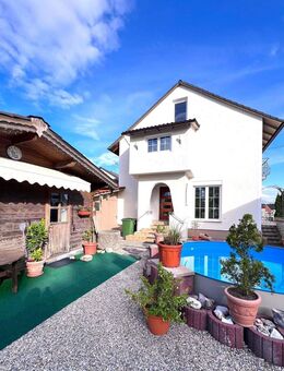 Gemütliches Ein- oder Zweifamilienhaus und Gartenparadies! - Manching