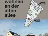AKTIONSPREIS - WOHNEN AN DER ALTEN ALLEE - Helle Dachgeschoss-Maisonette Wohnung mit Südwest-Balkon - Kirchheim (Teck)