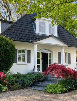 Traumhafte Unternehmervilla im Märchenviertel von Hamburg-Schnelsen - Hamburg