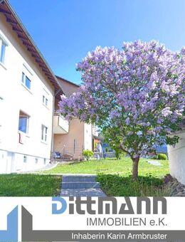 Sanierte 3 - Zimmer - Wohnung mit Freisitz in der Oststadt von Ebingen - sofort bezugsfrei - Albstadt