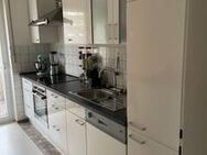 Moderne lichte 2 Zimmer-Whg. mit Balkon und EBK (ohne Ablöse) in St.Johannis - Nürnberg