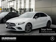 Mercedes A 250, e Limousine AMG Night MBUX, Jahr 2022 - Büttelborn