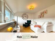 Schöne 2-Zimmer-Dachgeschosswohnung mit Balkon und Einbauküche in ruhiger Lage - Bremen
