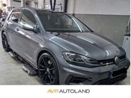 VW Golf, 2.0 TSI VII R | |, Jahr 2020 - Regen