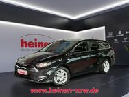 Kia cee'd, 1.5 T-GDI ceed Sportswagon DCT7 Vision, Jahr 2021 - Werne