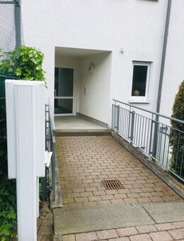 3 Zimmerwohnung mit 3 Tiefgaragenplätzen und 4 Balkonen/Teilfinanzierung möglich - Niedernhausen