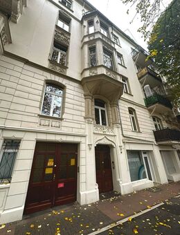 charmante neuwertige Altbauwohnung +++ tolle Lage // Ohne Aufzug - Wiesbaden
