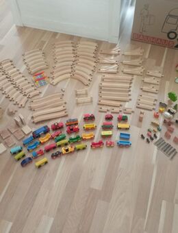 Brio Holzeisenbahn mit Bonus Stadt + Bauernhof mit Tieren - Hannover