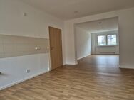 großzügige 2-Zimmer-Wohnung mit Balkon - Döbeln