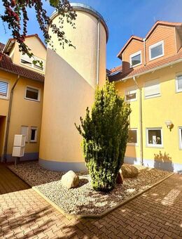 helle 3 Zimmer Wohnung mit Balkon in gepflegter Wohnanlage - Ballenstedt