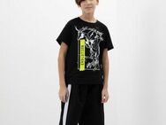 Gulliver Shorts mit seitlichen Streifen