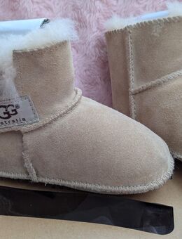 🤎 UGG Erin Baby Boots – Echtlammfell – Gr. 17/18 – NEU – Original – Geschenk - Darmstadt
