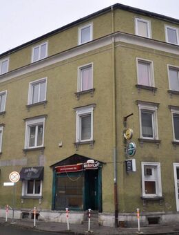 Attraktives Mehrfamilienhaus mit Gewerbeanteil für Kapitalanleger - Marktredwitz