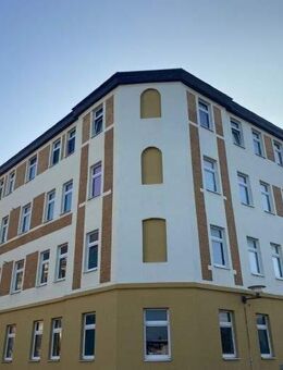 Geräumige Wohnung mit Badewanne undTageslichtbad! - Halle (Saale)