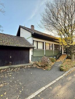 Großes Einfamilienhaus mit vermieteter Arztpraxis *PROVISIONSFREI* - Krautheim (Baden-Württemberg)