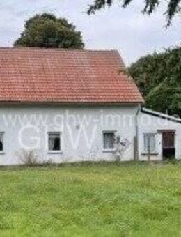 voll erschlossenes Grundstück mit Altbestand nahe Zinnowitz - Flurstück 12/57 - Lütow