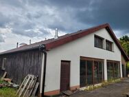 Ein-/Zwei Familienhaus mit Gewerbefläche und erneuerbaren Energieträgern in Menden! - Menden (Sauerland)