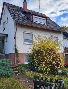 Kleines reparaturbedürftiges Einfamilienhaus mit schönem Garten in sehr guter Wohnlage - Neuenbürg