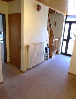 Großzügiges Einfamilienhaus in Kreuzheide mit Garage und Vollkeller - Wolfsburg