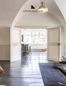 Exklusiv! Wohnen mit Geschichte - 5-Zimmer-Wohnung im historischen Steinhaus in Calw - Calw