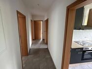 4-Zimmer Whg in Herborn Stadt mit Balkon, Einbauküche, Tageslichtbad und Stellplatz - Herborn (Hessen)