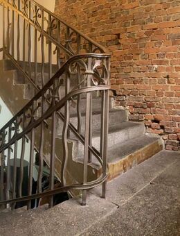 Geräumiges Wohnhaus mit zwei separaten Einheiten - perfekt für Familien und Investoren. - Perscheid