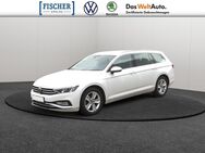 VW Passat Variant, 2.0 TSI Elegance, Jahr 2022 - Apolda