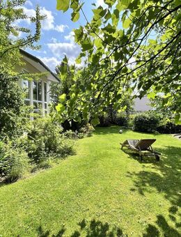 Stilvolle Architektenvilla mit Gartenparadies - Arnsberg