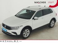 VW Tiguan, 2.0 TDI MOVE, Jahr 2024 - Wackersdorf