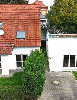 Tolle Kombination: Doppelhaushälfte plus Gästehaus * in Landau - Landau (Pfalz)