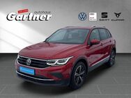VW Tiguan, 2.0 TDI ACTIVE, Jahr 2021 - Eiselfing
