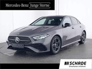 Mercedes A 200, Limousine AMG Line Night Ambiente, Jahr 2023 - Eisenach