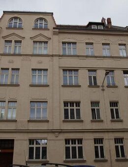 Kernsanierte 3-Raum-Wohnung mit Balkon am Mariannenpark! - Leipzig